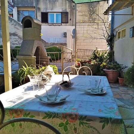 Apartment Marijeta Kastela Ngoại thất bức ảnh